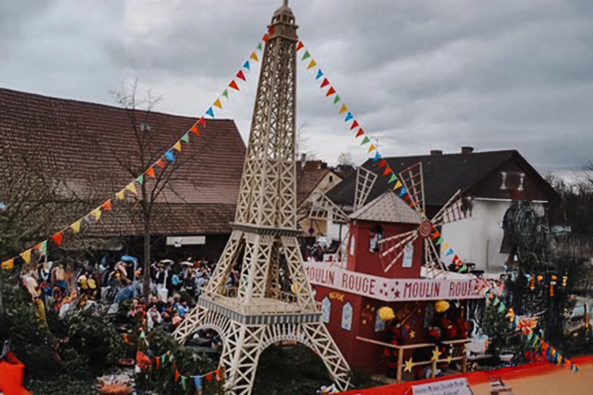 Musikkapelle Bühlerzell Motivwagen der Musikkapelle